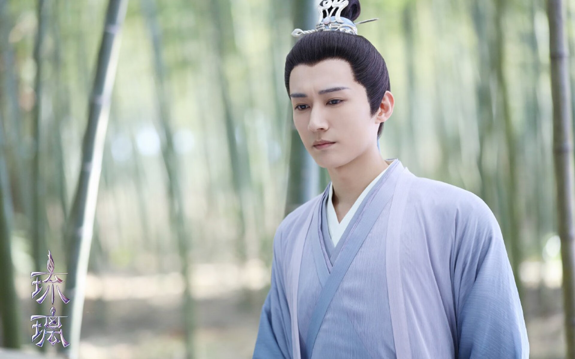 开云APP-F1街道赛之夜，穆勒关键战不手软，悬崖边的舞者与城市血脉中的极速心跳