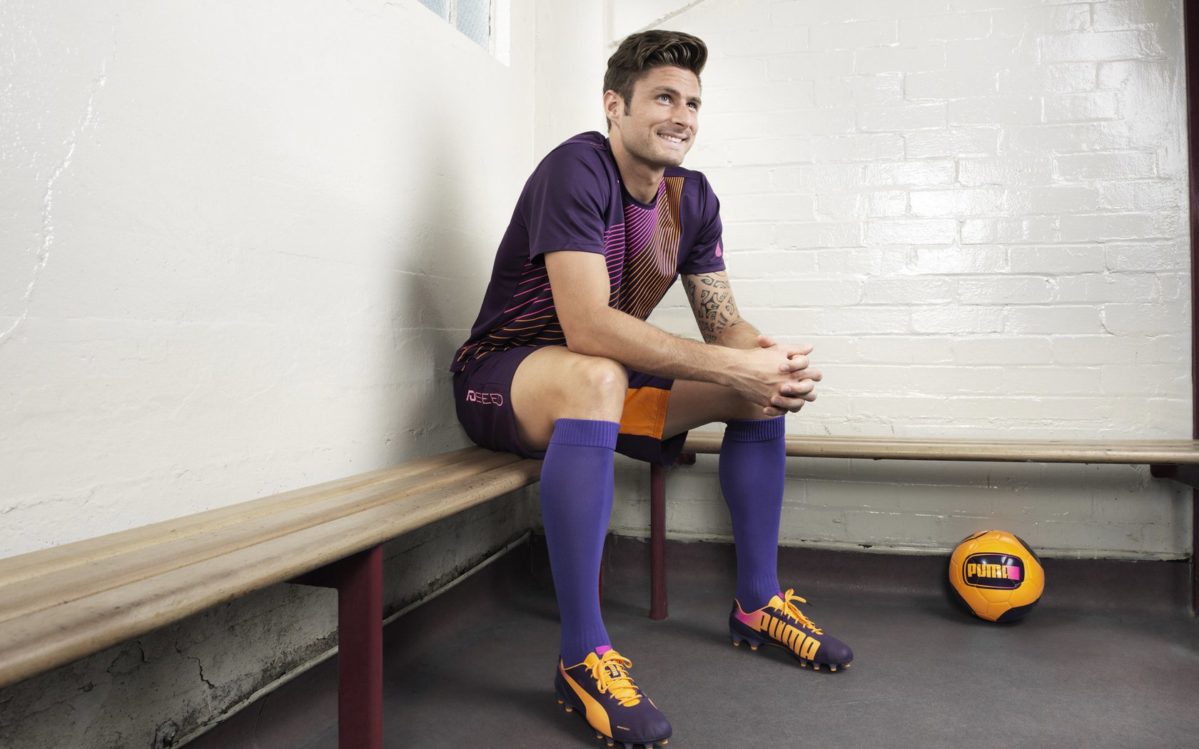 英格拉姆化身关键先生！连飙14分撕裂吉林防线，上海男篮收获三连胜